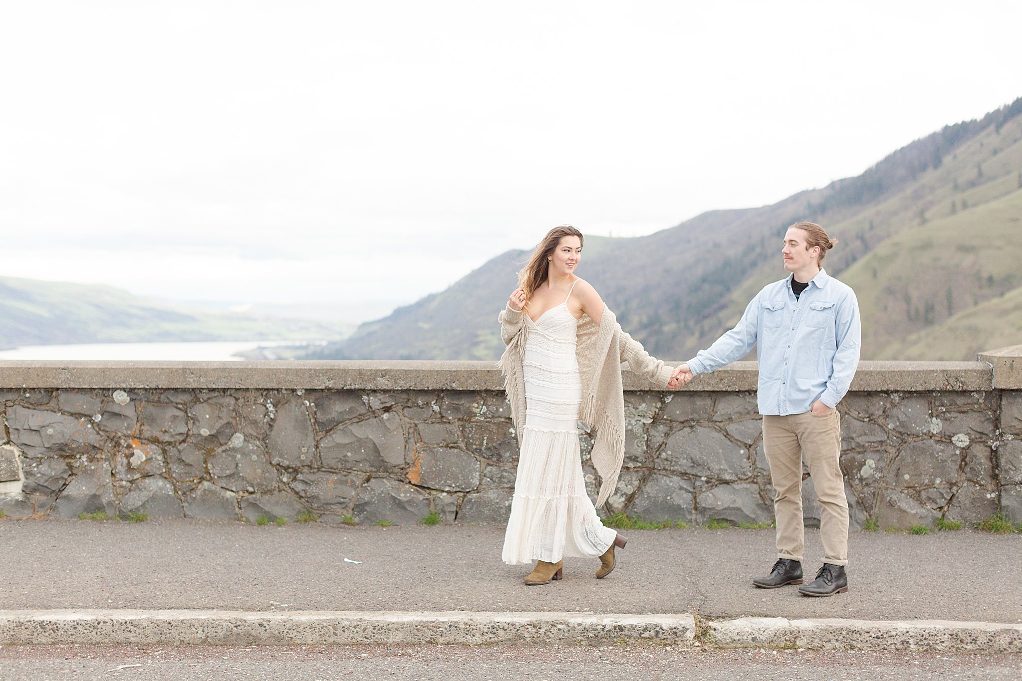 Sweetheart Pictures at Rowena Crest, Oregon